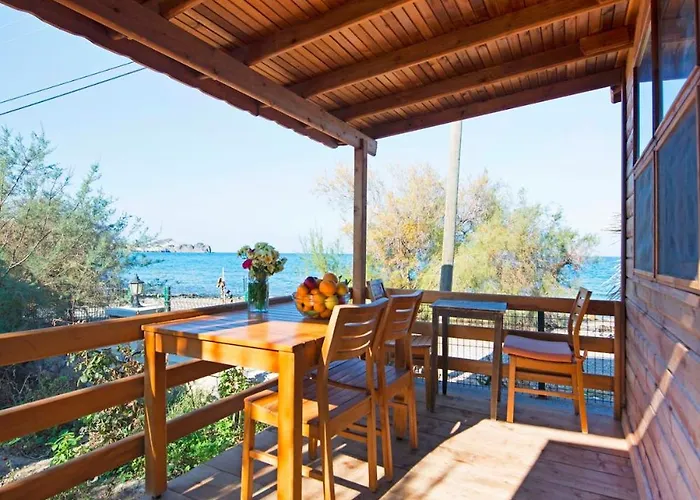 Evleri - Ilgin Adli Ev-karaburun- Izmir * Yeniliman